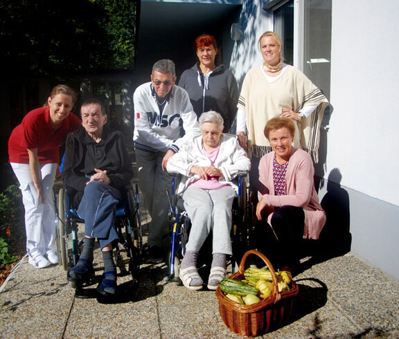 Strahlender Sonnenschein beim Tag der offenen Tür im Haus Franz Borgia